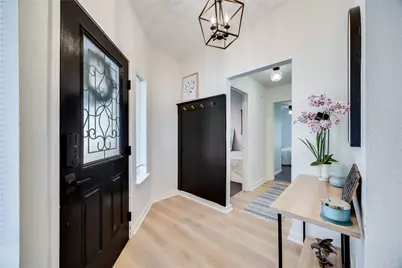 137 W Oak Drive, Cedar Creek, TX 78612 - Photo 5