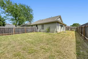 500 Gregory Ct, Round Rock, TX 78664 - Photo 17