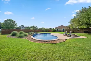 266 Courtnee's Way, Georgetown, TX 78626 - Photo 31