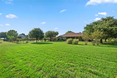 266 Courtnees Way, Georgetown, TX 78626 - Photo 37