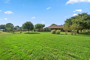 266 Courtnee's Way, Georgetown, TX 78626 - Photo 37