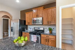 3413 Grail Hollows Rd, Pflugerville, TX 78660 - Photo 11