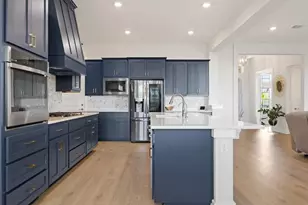 2233 Bellisa Vis Dr, Leander, TX 78641 - Photo 11