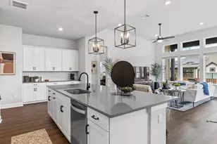 9001 Centurion Path, Austin, TX 78744 - Photo 5