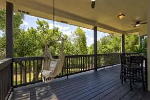 9902 Scenic Bluff Dr, Austin, TX 78733 - Photo 7