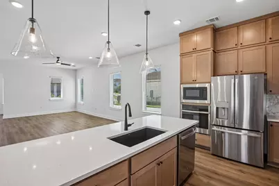 7407 Boyd Haven Drive, Austin, TX 78744 - Photo 15