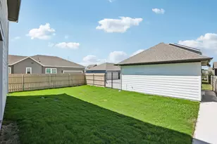 7407 Boyd Hvn Dr, Austin, TX 78744 - Photo 35