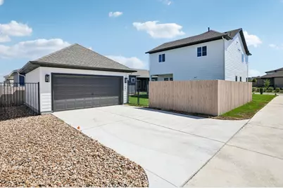 7407 Boyd Haven Drive, Austin, TX 78744 - Photo 3
