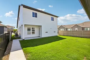 7407 Boyd Hvn Dr, Austin, TX 78744 - Photo 33