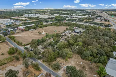 6400 Wilcab Road, Austin, TX 78721 - Photo 9