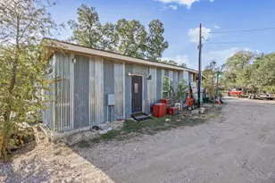 6400 Wilcab Rd, Austin, TX 78721 - Photo 1