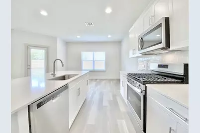 1005 Winnsboro Loop, Round Rock, TX 78664 - Photo 11