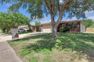 111 David Dr, Hutto, TX 78634 - Photo 3
