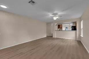 111 David Dr, Hutto, TX 78634 - Photo 5