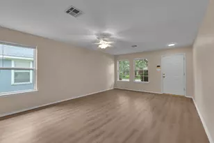 111 David Dr, Hutto, TX 78634 - Photo 7