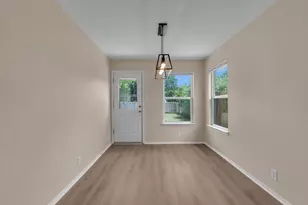 111 David Dr, Hutto, TX 78634 - Photo 11