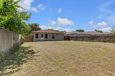 111 David Drive, Hutto, TX 78634 - Photo 25
