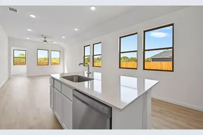 270 Bendecido Loop, Elgin, TX 78621 - Photo 9