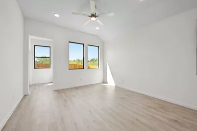 270 Bendecido Loop, Elgin, TX 78621 - Photo 11