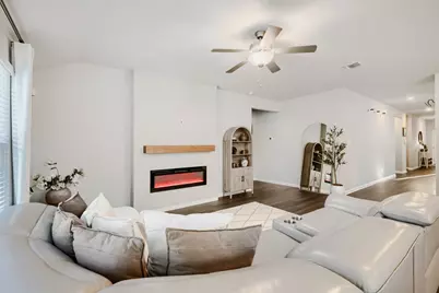 139 Short Toed Swoop, Cedar Creek, TX 78612 - Photo 7