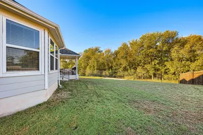 139 Short Toed Swoop, Cedar Creek, TX 78612 - Photo 29