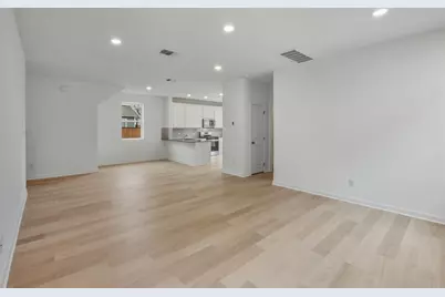 341 Sullivan Way, Elgin, TX 78621 - Photo 7