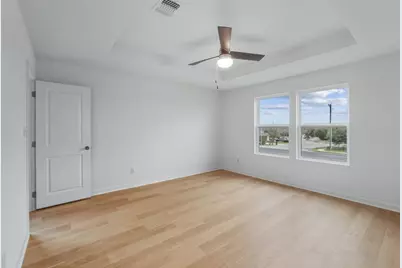 341 Sullivan Way, Elgin, TX 78621 - Photo 11