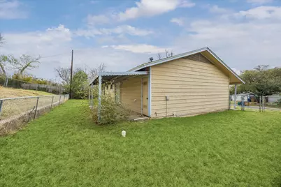 6811 Wake Forest Lane, Austin, TX 78723 - Photo 9