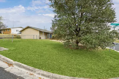 6811 Wake Forest Lane, Austin, TX 78723 - Photo 11