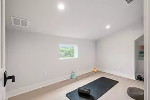6313 Bristol Cir, Austin, TX 78723 - Photo 33