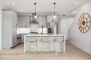 6313 Bristol Cir, Austin, TX 78723 - Photo 9