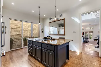 6815 Cougar Run, Austin, TX 78731 - Photo 9