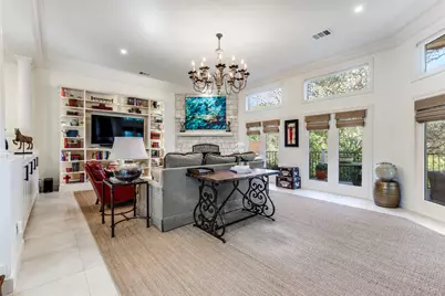 6815 Cougar Run, Austin, TX 78731 - Photo 5