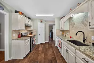 111 Lookout Cir, Hutto, TX 78634 - Photo 15