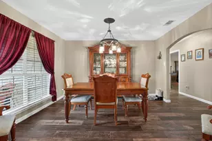 111 Lookout Cir, Hutto, TX 78634 - Photo 5