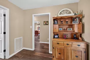 111 Lookout Cir, Hutto, TX 78634 - Photo 25