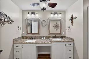 111 Lookout Cir, Hutto, TX 78634 - Photo 23