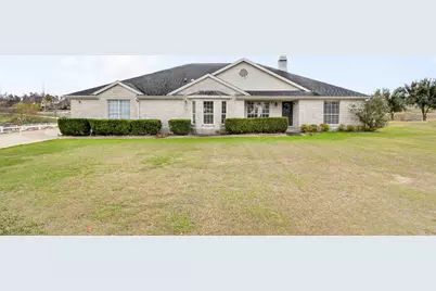 111 Lookout Circle, Hutto, TX 78634 - Photo 3