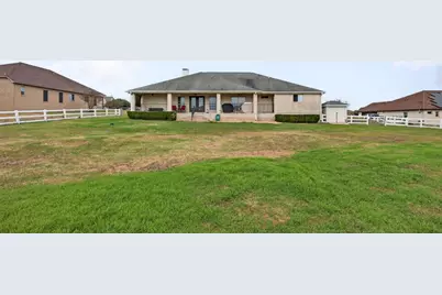 111 Lookout Circle, Hutto, TX 78634 - Photo 33