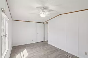 21522 Long Hill Dr, Leander, TX 78641 - Photo 15