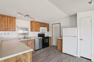 21522 Long Hill Dr, Leander, TX 78641 - Photo 9