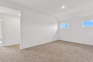 210 Salkeld Dr, Uhland, TX 78640 - Photo 29