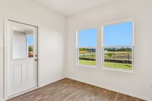 210 Salkeld Dr, Uhland, TX 78640 - Photo 11