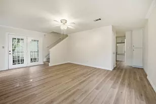1104 Franklin Dr, San Marcos, TX 78666 - Photo 7