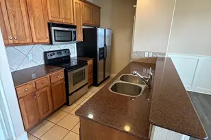 6608 Lantern View Dr, Jonestown, TX 78645 - Photo 9