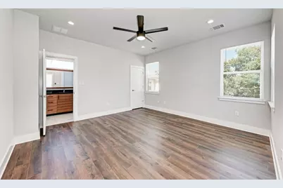 7714 Watson #B, Austin, TX 78757 - Photo 21