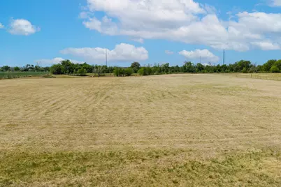 1001 Gravel Pit Road, Taylor, TX 76574 - Photo 39