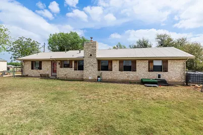 1001 Gravel Pit Road, Taylor, TX 76574 - Photo 21