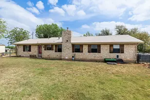 1001 Gravel Pit Rd, Taylor, TX 76574 - Photo 21