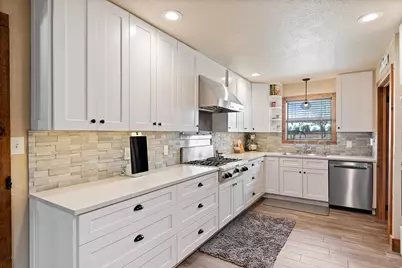 1001 Gravel Pit Road, Taylor, TX 76574 - Photo 7